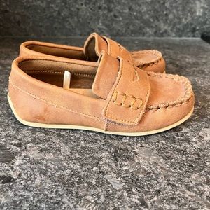 Boys cat and jack brown loafer